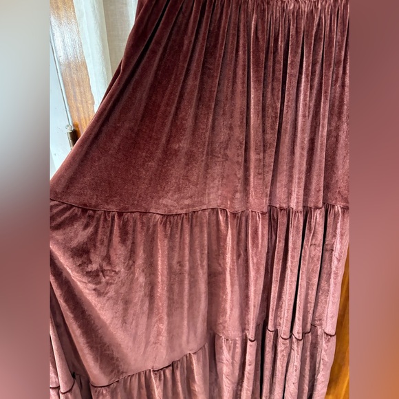 Baltic Born Brown Midi Dress - Picture 5 of 11